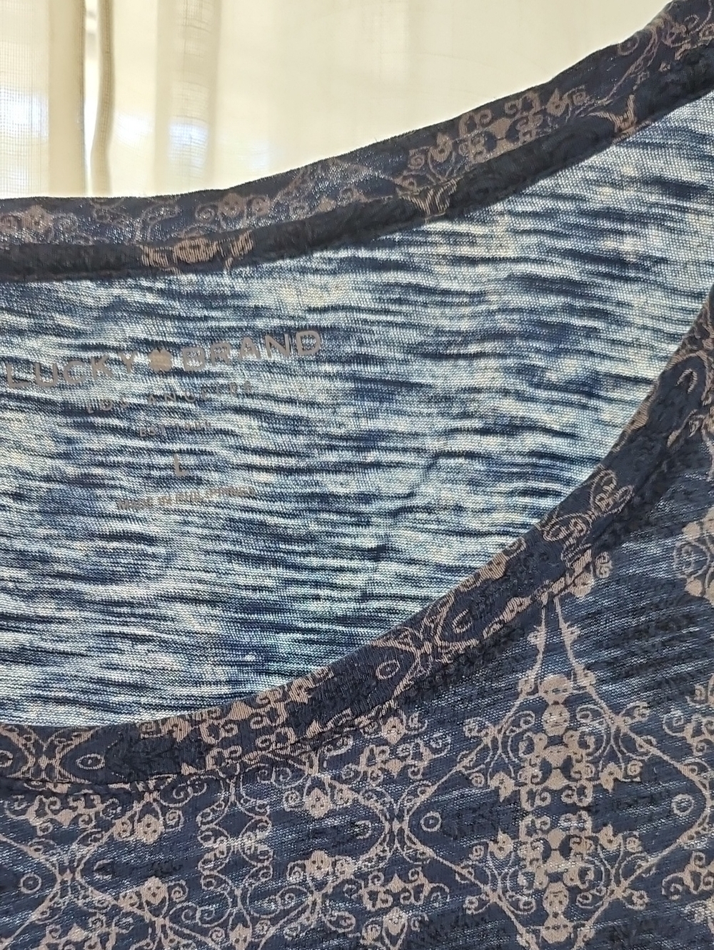 L- Lucky Brand- Blue Paisley Print Short Sleeve Tee - Picture 4 of 6